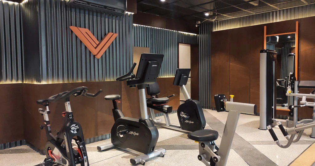 life fitness equipment